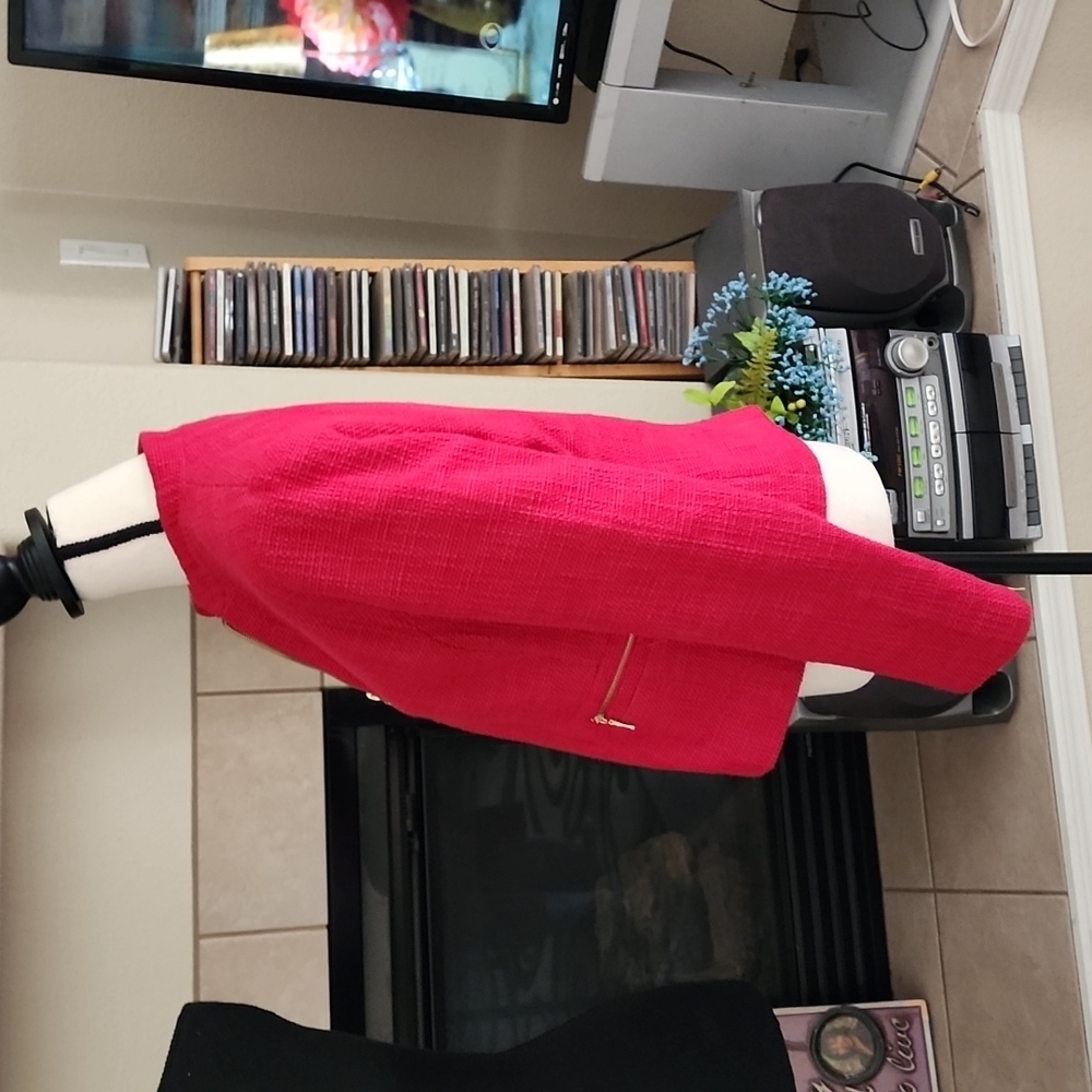 Jacket - Picture 4 of 6